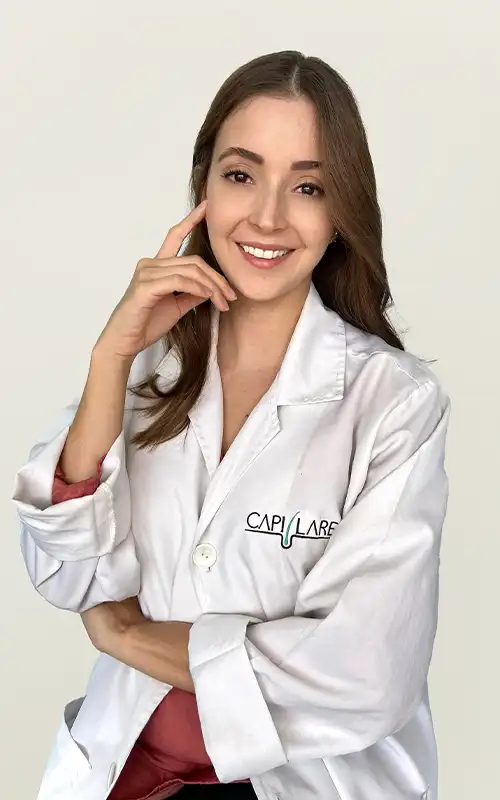 Img-Clinica_Capillare-Nosotros-Equipo_Individual-Dra. Maria Camila Posada Jurado